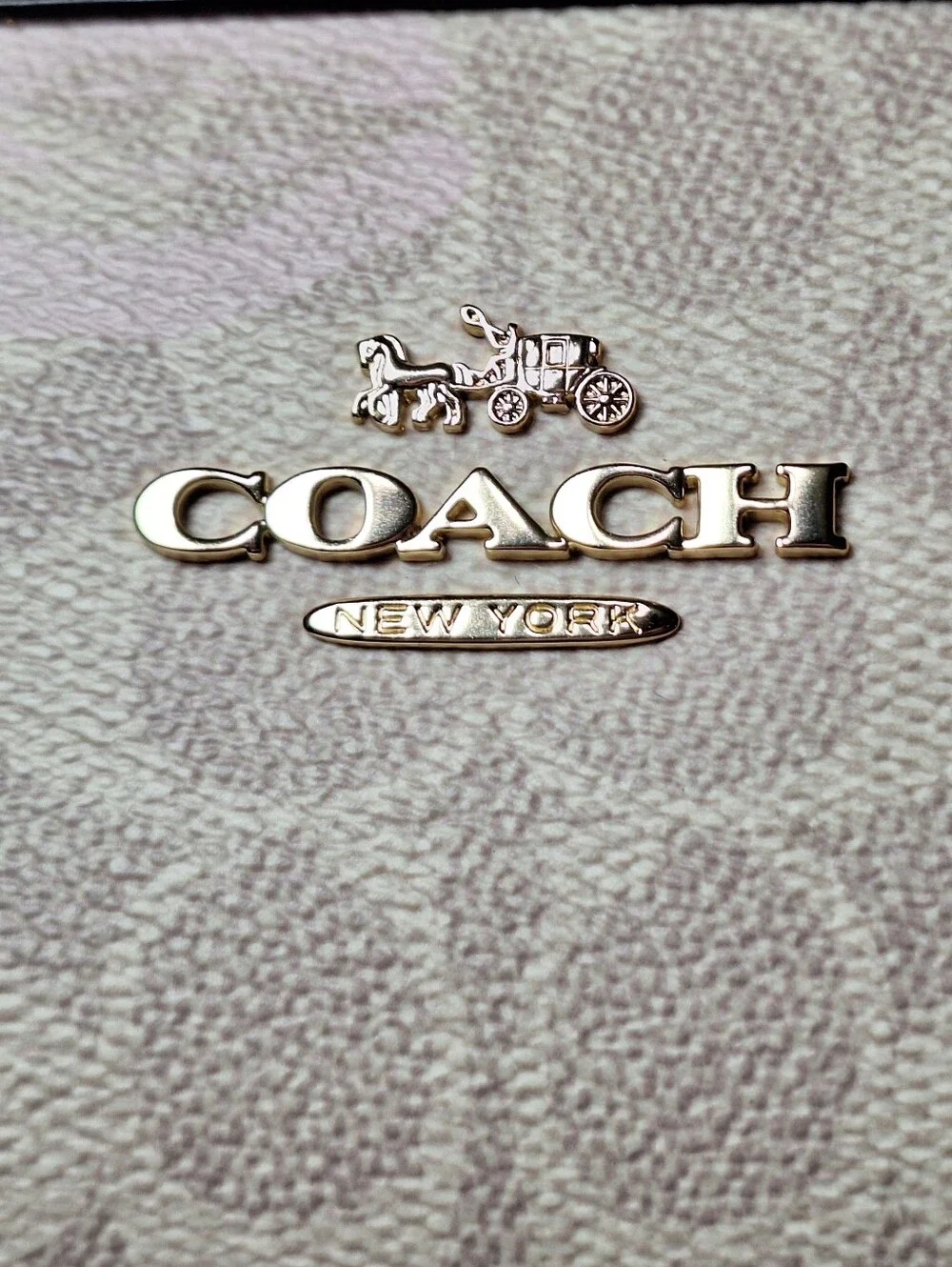 Coach ✨💋 authentic